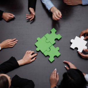From the cross-functional team to the x-team, to the hybrid x-team