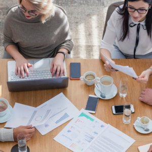 How companies that hire freelancers​ can navigate the flexibility paradox